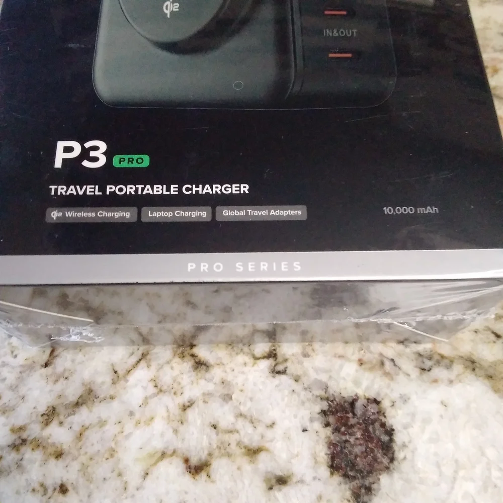 Black P3 Pro Travel Portable Charger